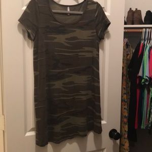 Camouflage t shirt dress